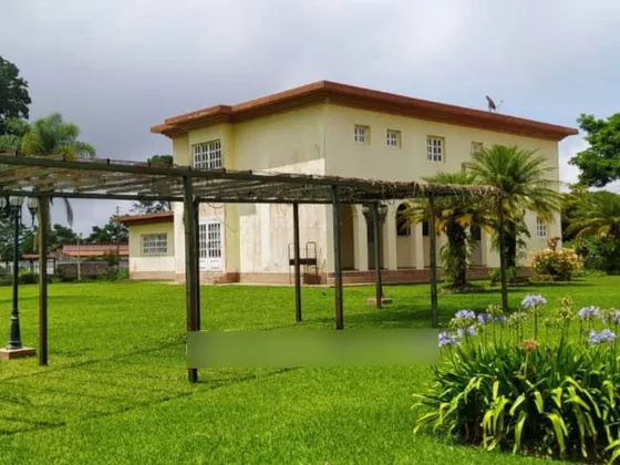 Acres 20.2 Vende Bella Y Amplia Casa Ubicada En San Antonio De Los Altos Urbanizacion La Morita Vía San Diego De Los Altos. Cf