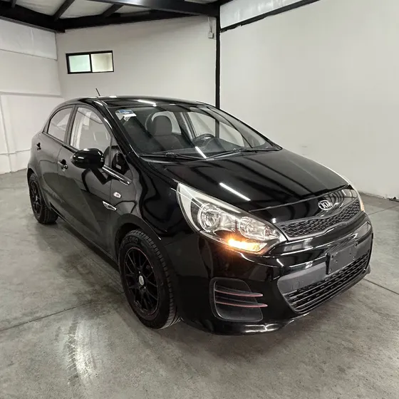 Kia Rio 1.6 Lx Hatchback Mt