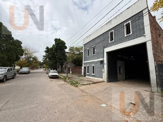 Excelente Deposito En Venta!