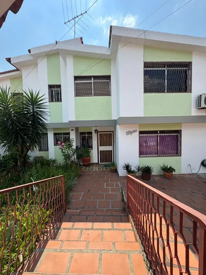 Casa En Venta En La Av. Ferrero Tamayo , San Cristobal 