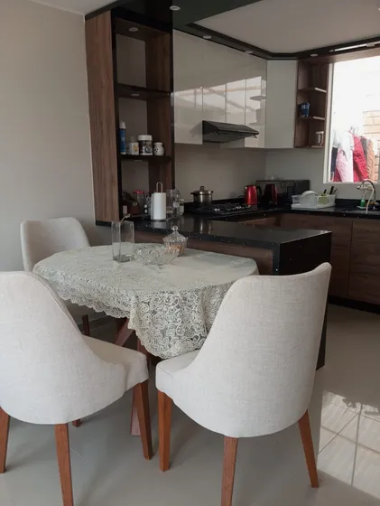 Casa De 1 Piso Amoblada