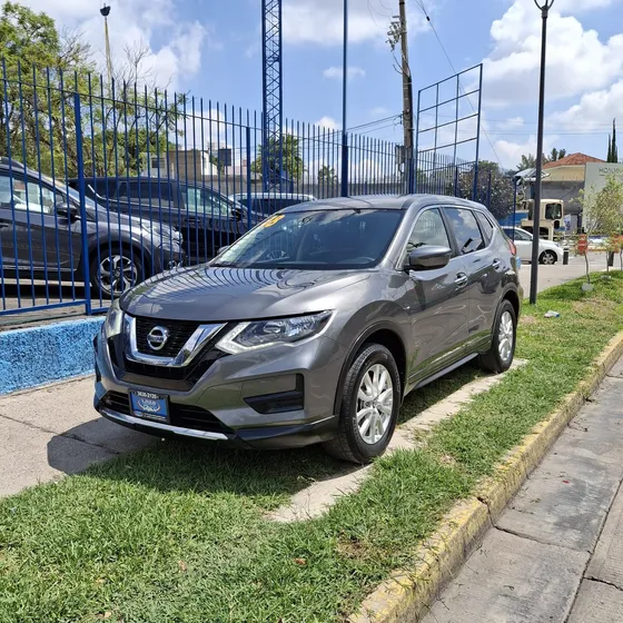 Nissan X-trail 2.5 Sense 3 Row Cvt
