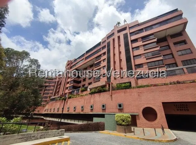 Espectacular Apartamento En Alquiler La Tahona - Mls 25-11065 
