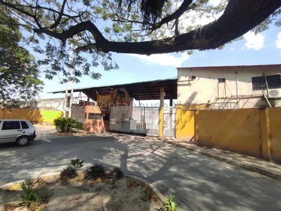 Amplio Terreno En Venta Ubicado En Municipio Linares Alcántara Urb Valle Jardín Db 23-16250