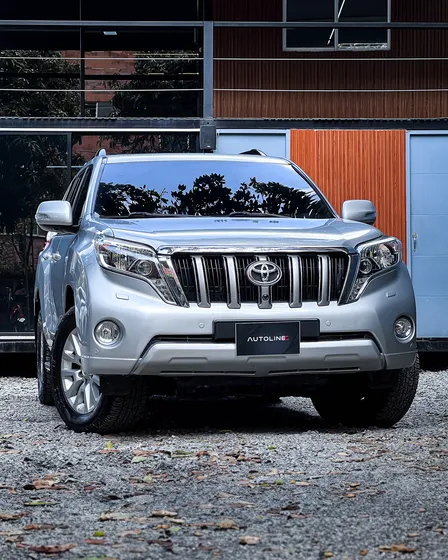 Toyota Prado 3.0 Vxl At B2+