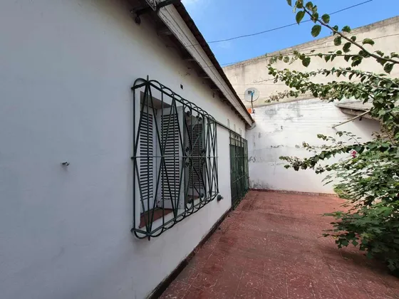 Casa 4 Ambientes Venta Villa Sarmiento Gran Patio