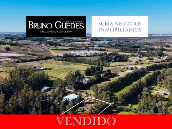 Chacra En Venta Melilla 7378m2