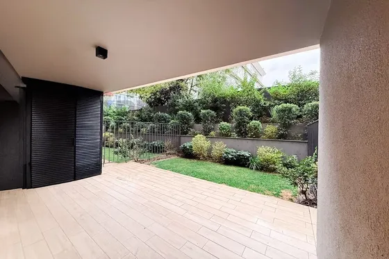 Depto Semi Nuevo 1d Con Patio Las Condes
