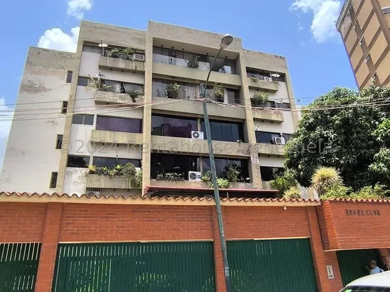 Eriks, Ecelente Apto En El Paraiso, Edificio De Baja Densidad Solo 10 Aptos 24-25117 