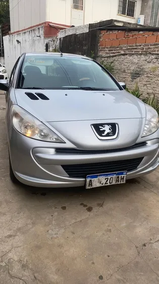Peugeot 207 1.4 Allure 75cv