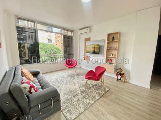Oportunidad Apartamento Remodelado Los Palos Grandes 25-23189 Ar