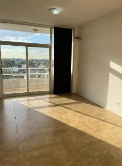 Departamento En Venta - 1 Dormitorio 1 Baño - Cochera - 43mts2 - Lanús
