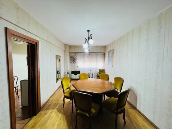 Departamento En  Venta De 3 Dormitorios.