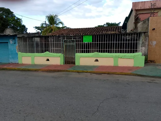 Venta Casa En Camatagua Comercial / Residencial 