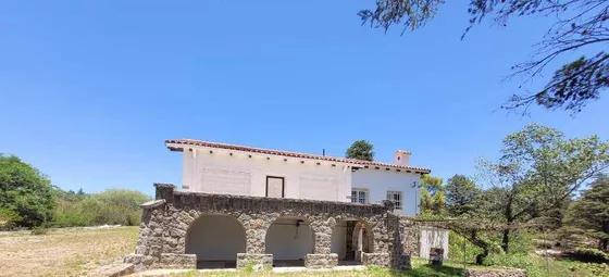 Venta Casa 4 Dormitorios En Villa Parque Siquiman Con Costa De Río.