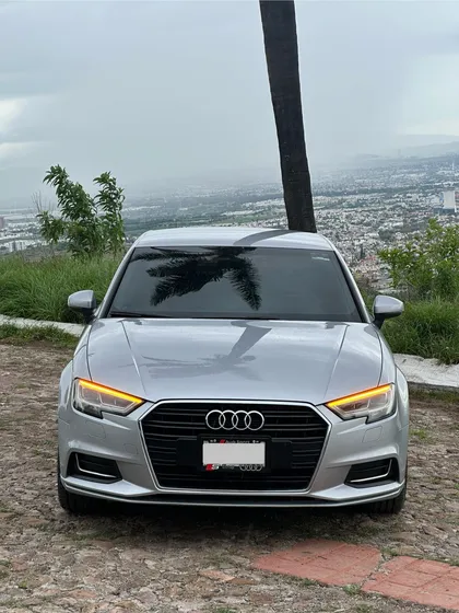 Audi A3 2.0 Sedán L Elite At Dsg
