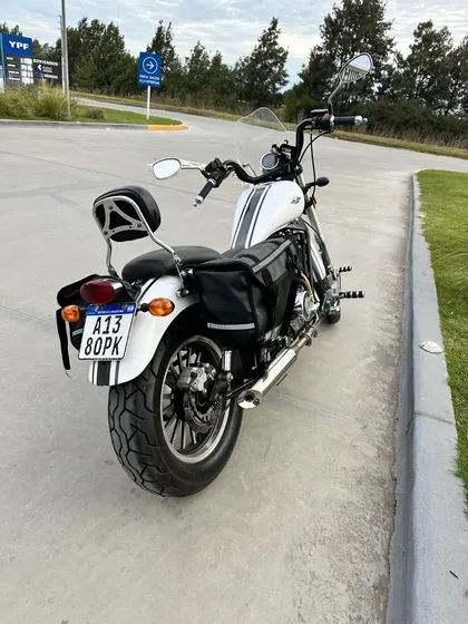Daytona 400 Cc Caja De 6ta Con Accesorios Varios