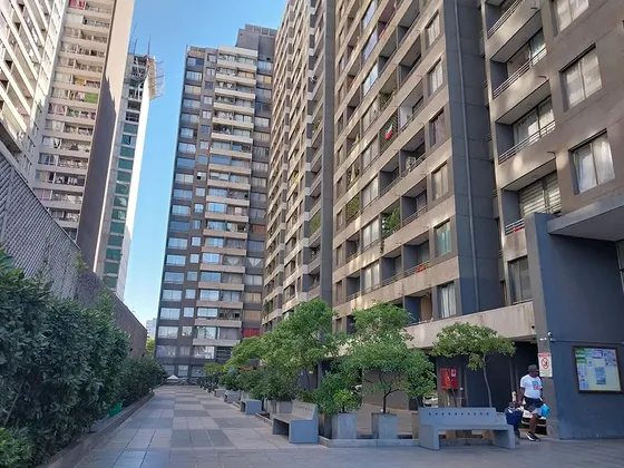 Departamento 3d -2b - 2 Estacionam. - Frente Metro Ecuador