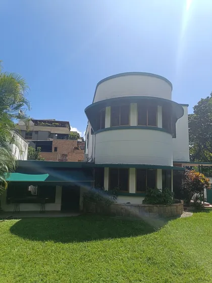 La Castellana Venta Hermosa Casa Para Remodelar Terreno 705 