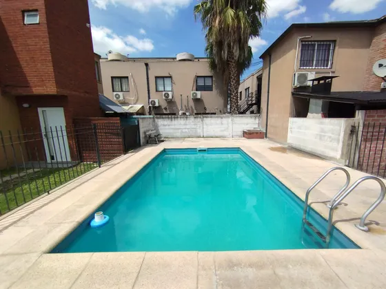 ¡oportunidad! Venta Duplex En Complejo Altos De Alcorta - Moreno Centro