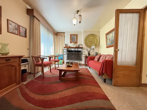 Casa En Venta De 5 Dorm. En Viña Del Mar