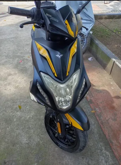Moto Victory  Life 125 Modelo 2021 Única Dueña  Traspaso Inm