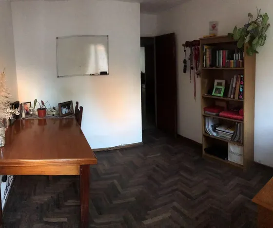 Venta Departamento 3 Dormitorios Cochera Y Patio  - Alto Alberdi - Córdoba