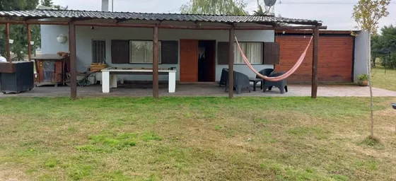 Casa En Venta - 1 Dormitorio 1 Baño - Cochera - 3200mts2 - San Vicente