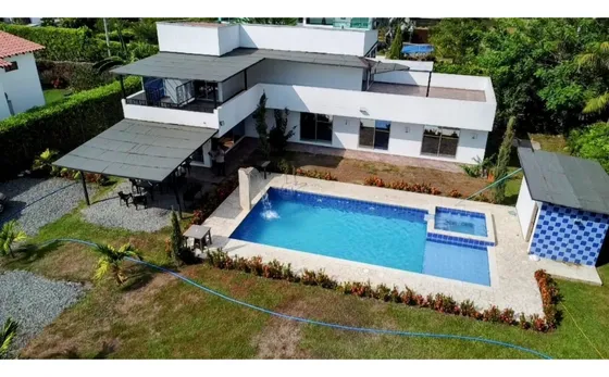 Vendo Hermosa Finca De Recreo En Sopetran Antioquia