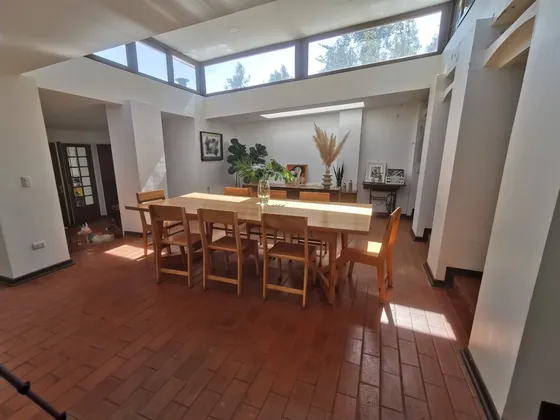 Casa En Arriendo De 4 Dorm. En La Reina