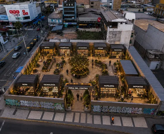 Arriendo Amplio Terreno Comercial Esquina Ramirez Serrano