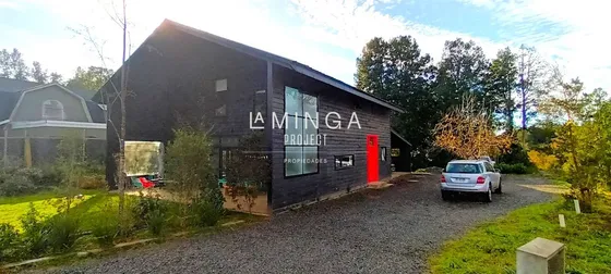 Casa En Venta De 5 Dorm. En Frutillar Bajo En Condominio