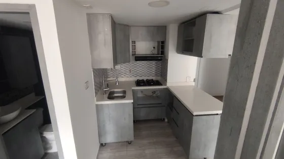 Apartamento Remodelado Luna Del Valle - Medellin