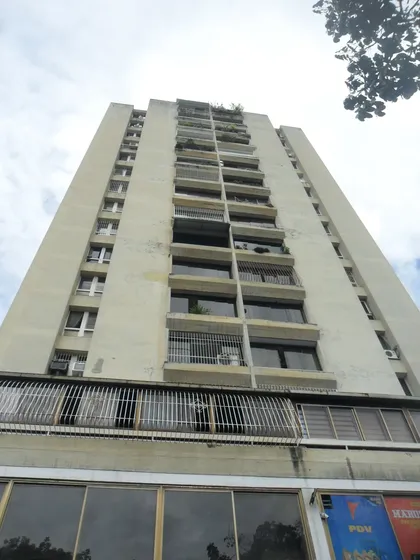 Alquiler Apartamento En La Urbina. Km