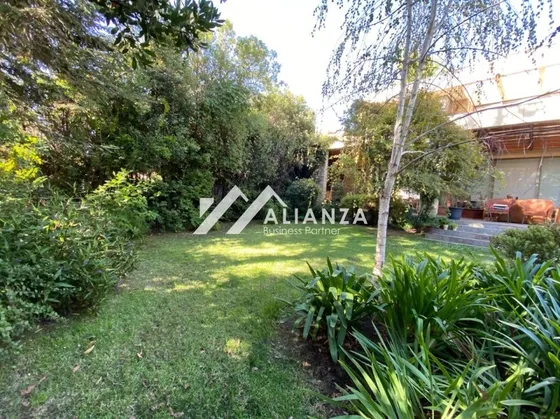  Impecable Casa En Condominio Con Amplias Areas Verdes