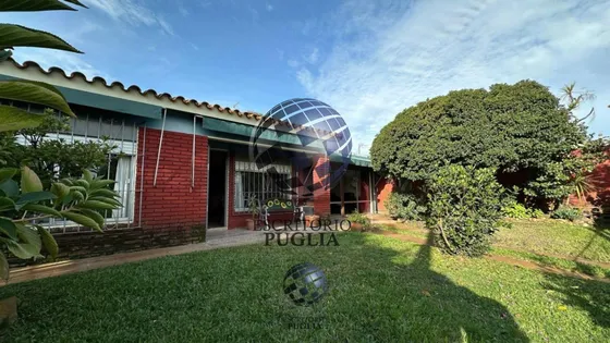 Casa En Venta De 2 Dormitorios C/ Cochera En Parque Del Plata