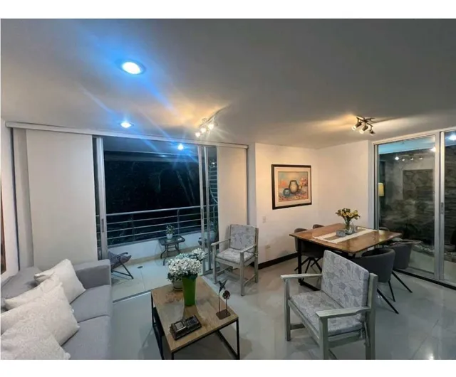 Apartamento En Sector Los Cristales Zona Oeste De Cali