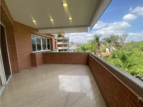Se Alquila Apartamento 210 M2 3h+s/4b+s/5p Campo Alegre