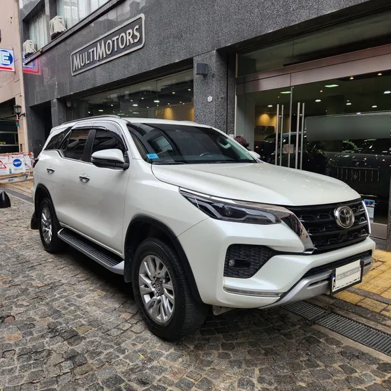 Toyota Sw4 2.8 Srx 204cv 4x4 7as At