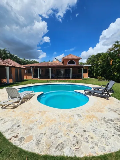 Hermosa Villa En Alquiler 