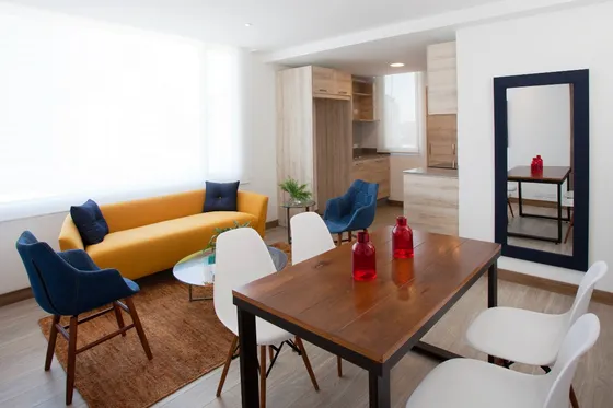 Vendo Elegante Suite Cordero Y 6 De Diciembre