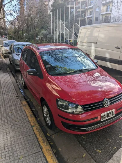Volkswagen Suran 1.6 Trendline 11b