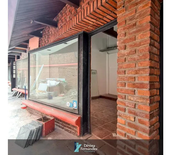 Locales En Galeria | En Castelar Norte | Excelente Ubicacion