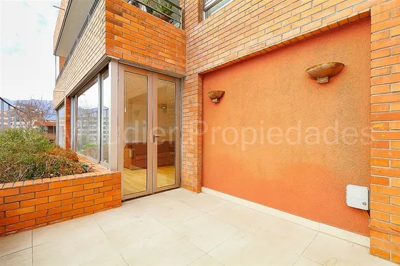 Departamento En Venta De 3 Dorm. En Las Condes