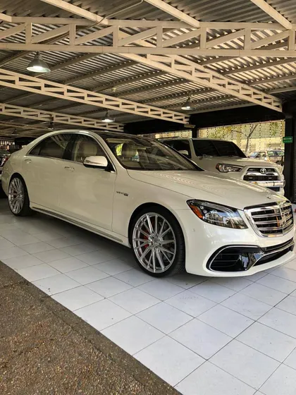Mercedes-benz S-63 Amg