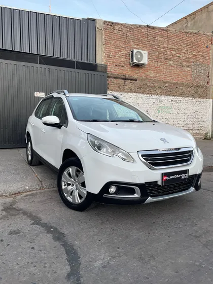 Peugeot 2008 1.6 Allure