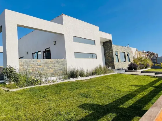 Casa Semi Nueva Estilo Mediterránea, La Serena Golf.
