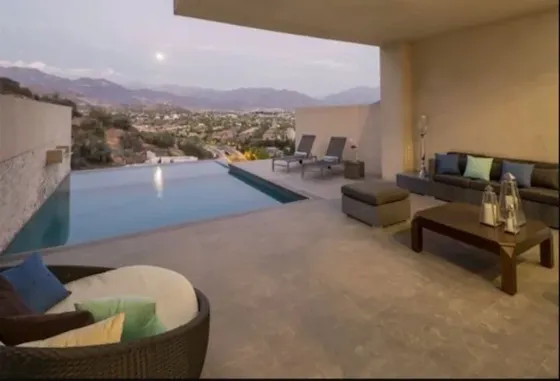 Espectacular Penthouse Con Vista Despejada En La Dehesa