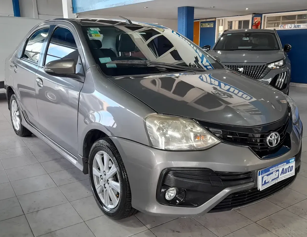 Toyota Etios 1.5 Sedan XLS