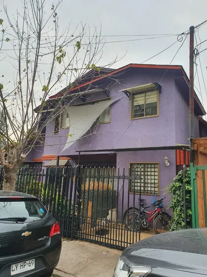Se Vende A Pasos De Estación Metro Escuela Agricola